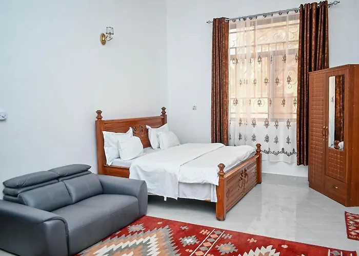 Tosh Home